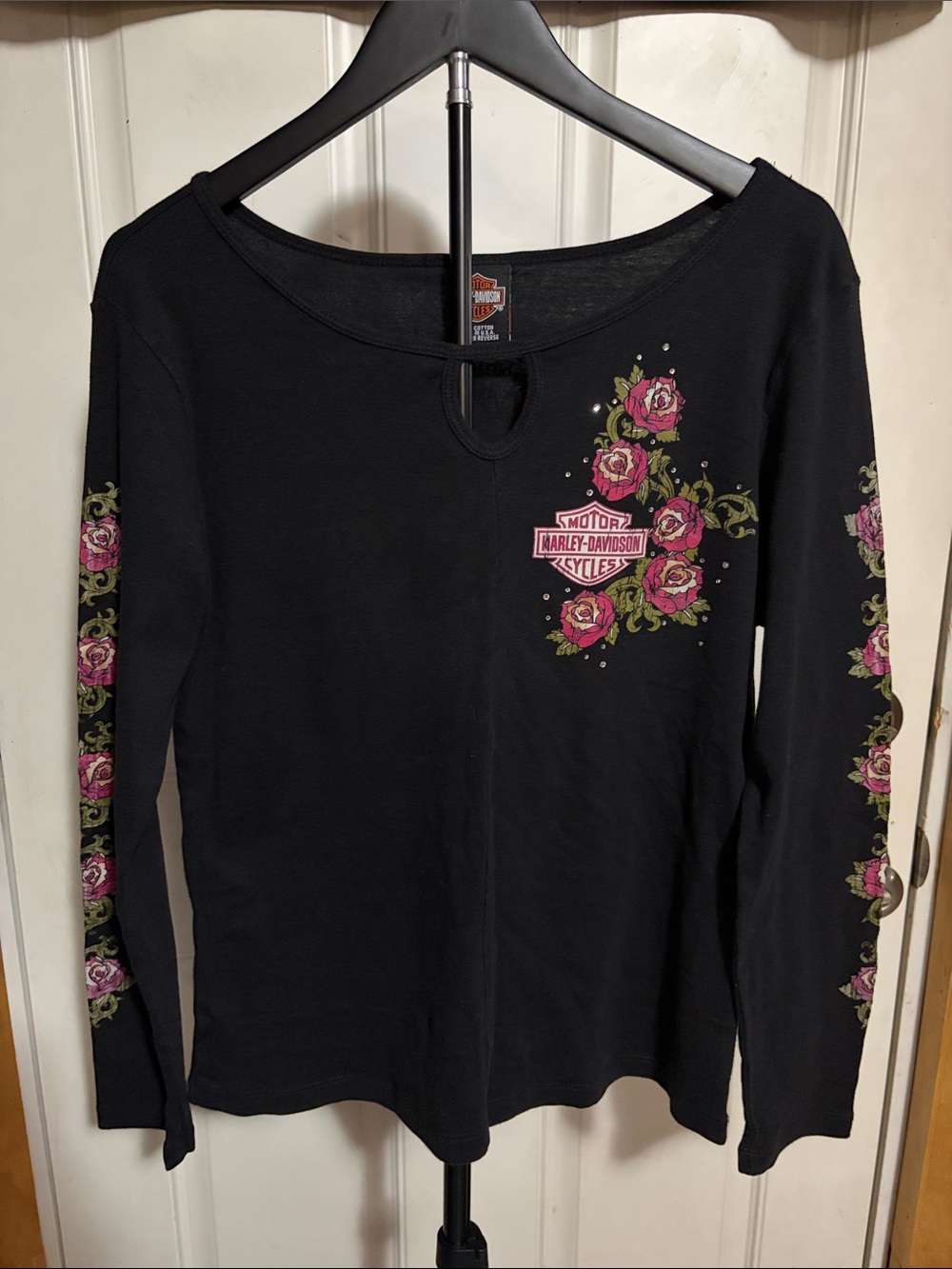 Y2K Harley Davidson Black Long Sleeve Pink Rose Graphics Back Logo - Picture 1 of 8